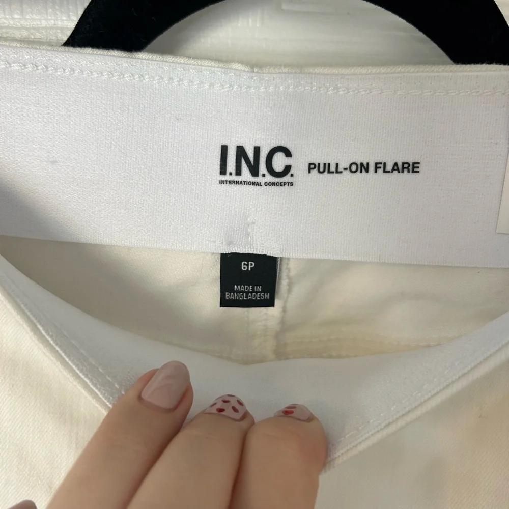 White jeans - Picture 2 of 3